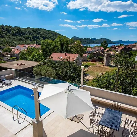 Sleeps 14 Pool Air Con Wifi Villa *